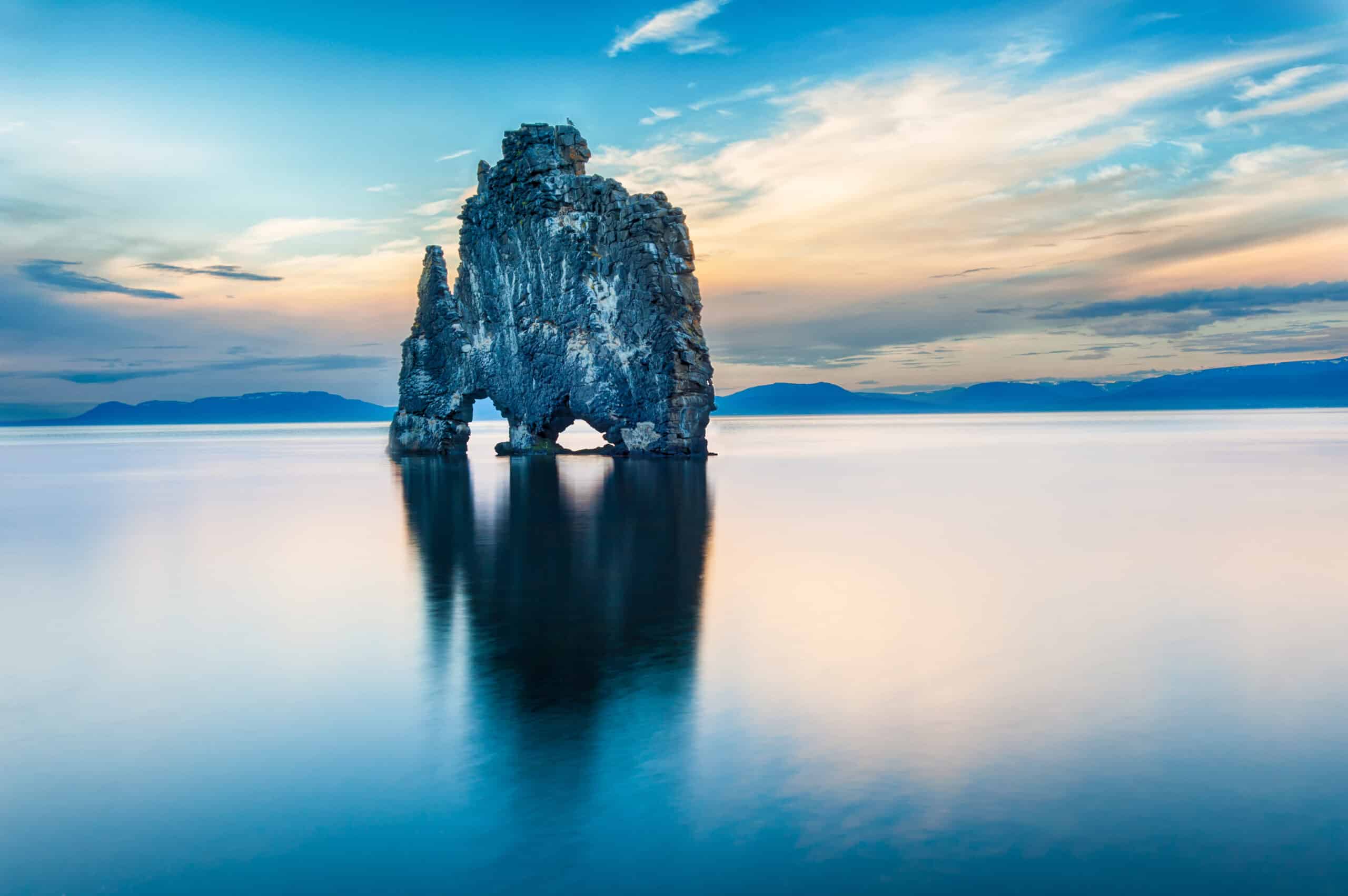 Hvitserkur,Is,A,Spectacular,Rock,In,The,Sea,On,The